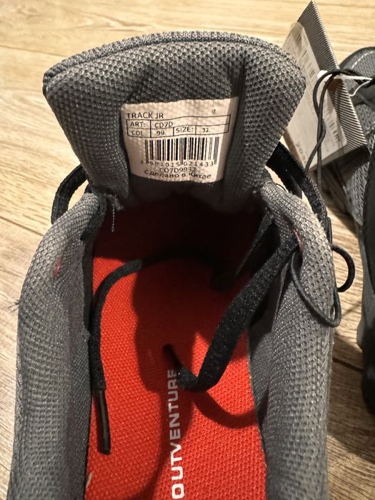 Новые кроссовки Outventure 32 размер