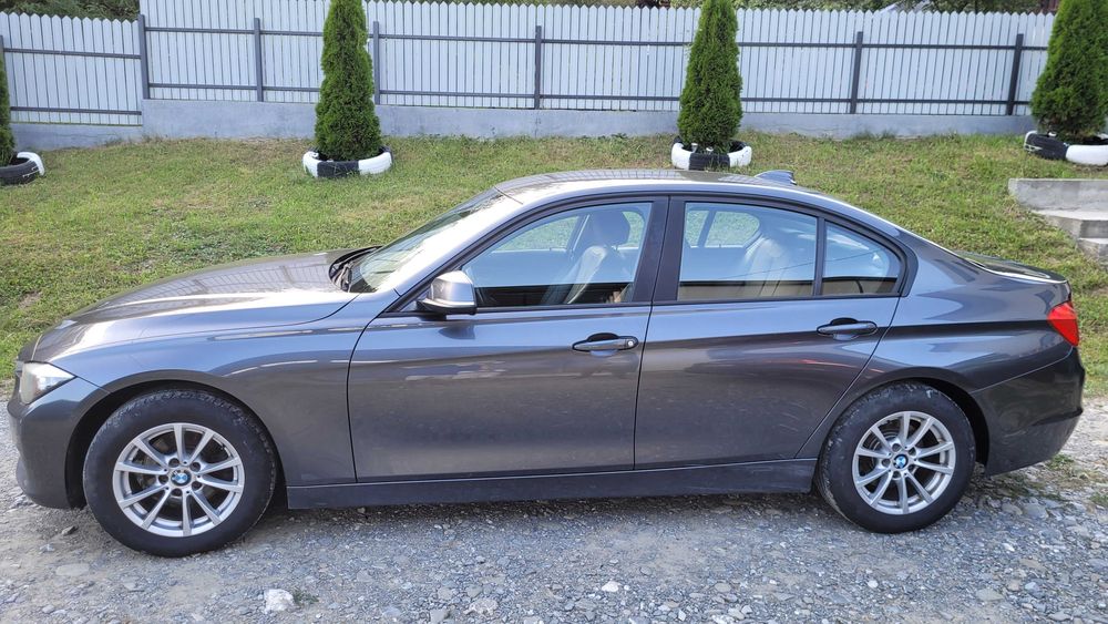 Vand BMW 318d Automat 2012
