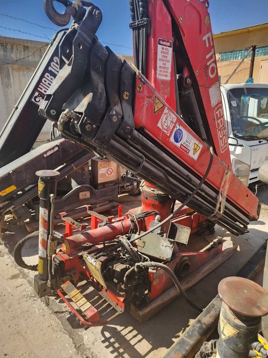 Кран манипулятор робот сотилади