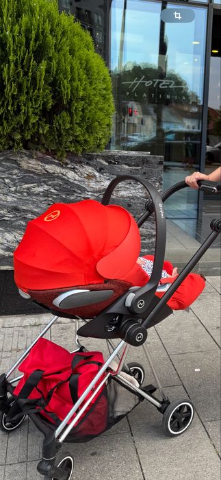 Scoica auto Cybex Platinum Cloud Z2 i-Size + baza Z2