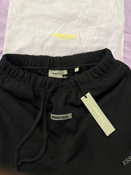 Къси Гащи Essentials