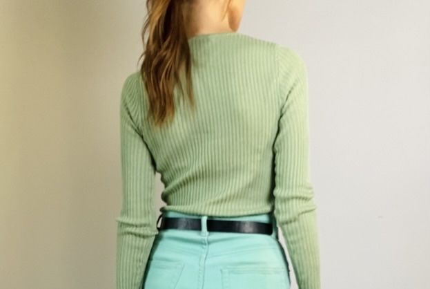 Свитшот в рубчик