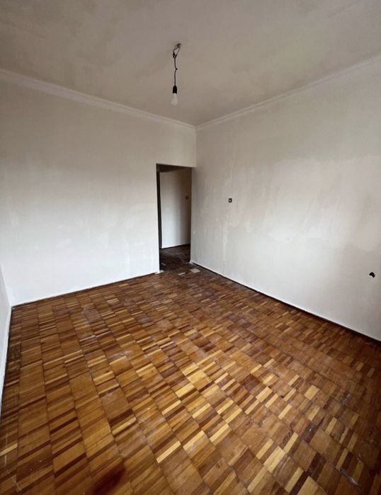 Продаётся на А.Югнаки 3ком