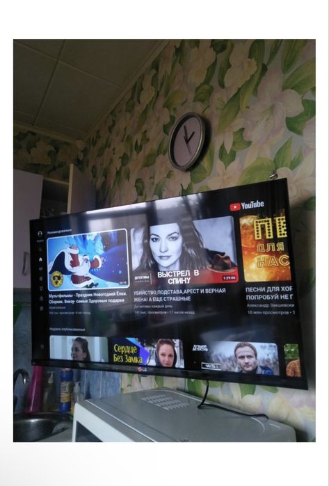 Продам телевизор LG 32LM577BPLA