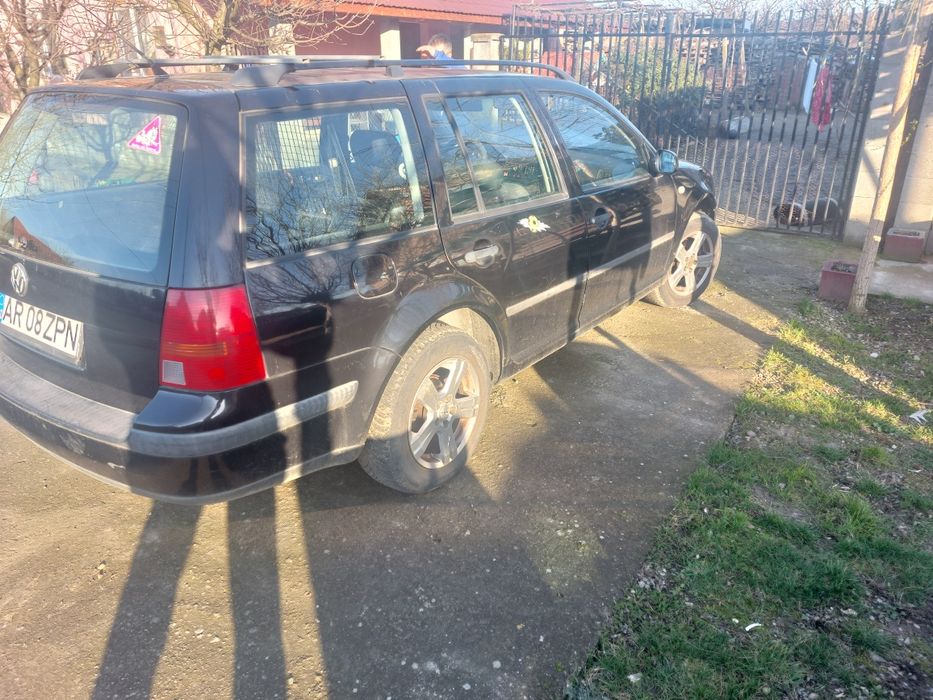 Vând vw golf sub prețul pieței