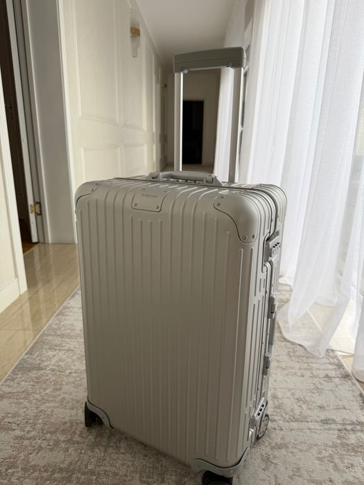 Чемодан Rimowa новый
