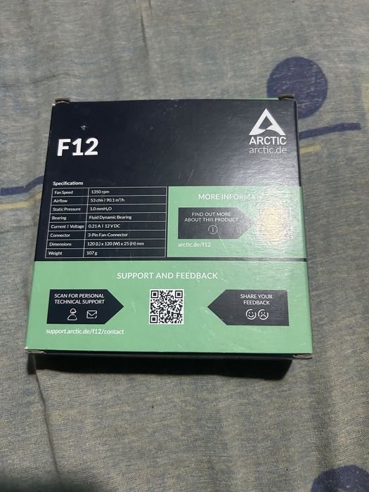 Vând ventilatoare Artic F12 și spliter