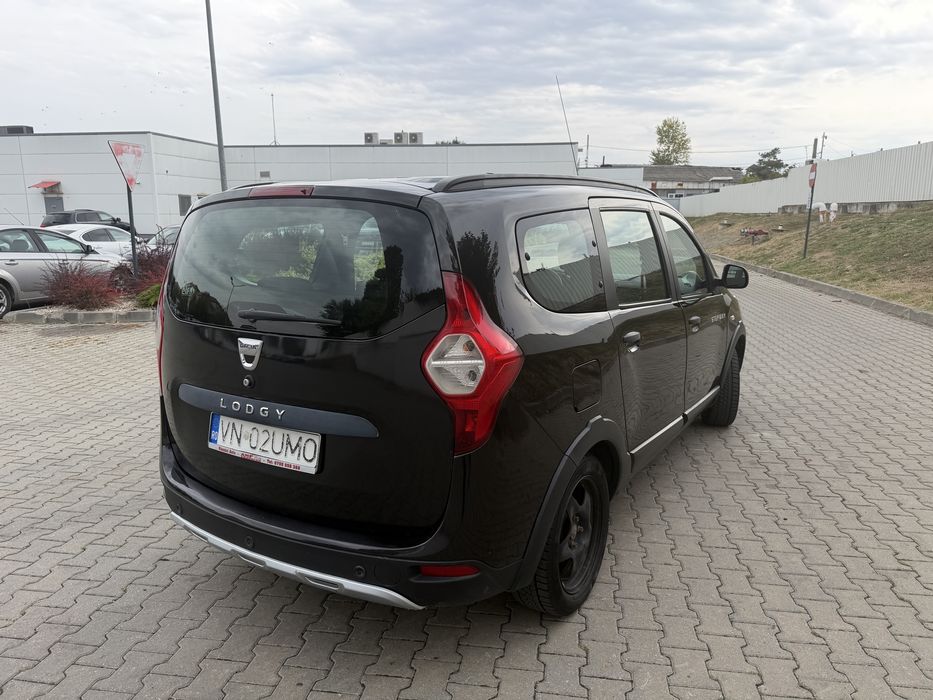 DACIA LODGY STEPWAY – 2016 – 7 locuri– navigatie– ac