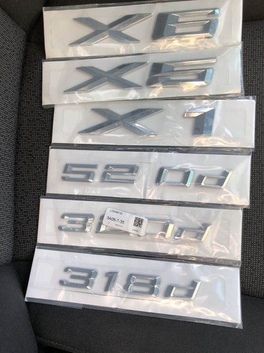 Emblema/Stickere/cifre/litere BMW 320d 420d 530d i GT X1 X5 X6 e90 f10