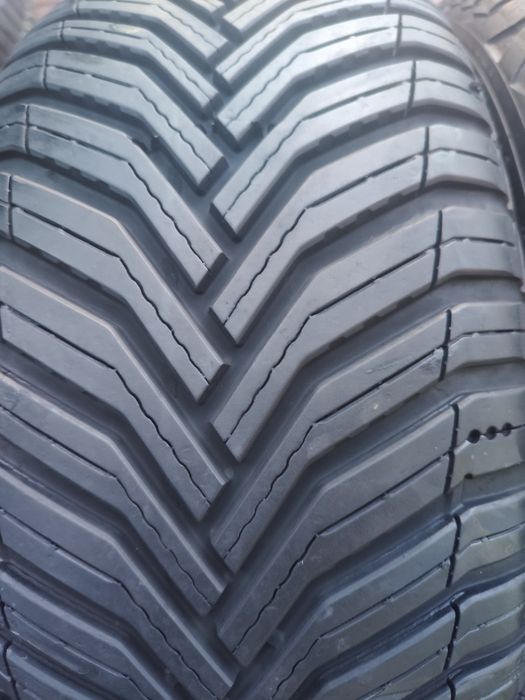 2 anvelope Michelin crosclimate 2,225-45-17