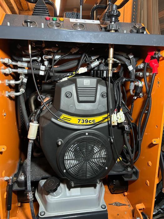 Mini incarcator frontal