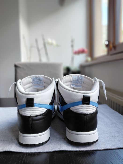 Nike Dunk High EMB