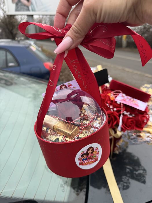 Aranjamente deosebit pentru  1 martie / 8 martie si vday