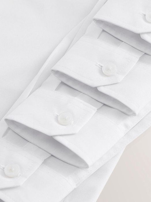 Продам белый рубашка