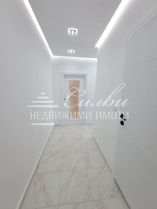 Продава се Двустаен апартамент в Шумен, Тракия - 64 кв.м за 1507 €/кв.м - Снимка #7