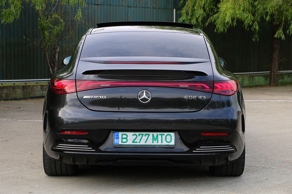 MERCEDES-BENZ EQE 2022 — imagine 4