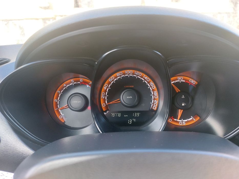 Продам лада веста св кросс