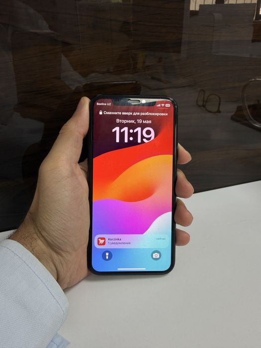 iPhone 11 Pro 256GB, 81% Battery, Ideal