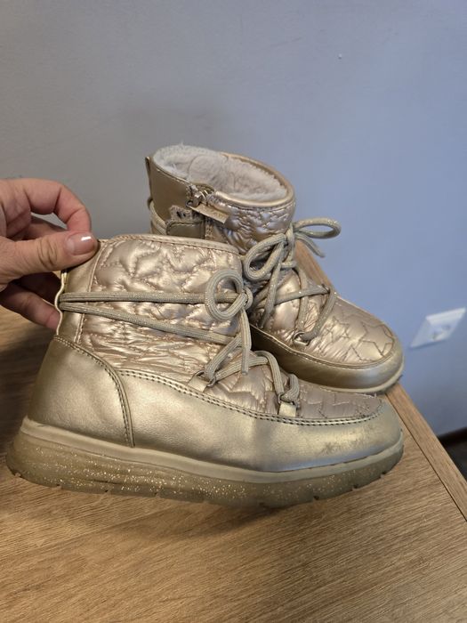 Дрехи за момиче mayoral,armani ,zara 122/128 см