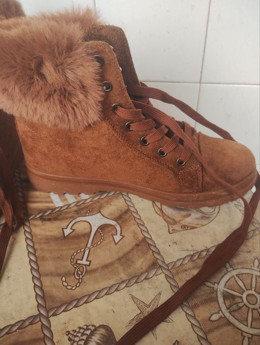 Зимни обувки 38 номер