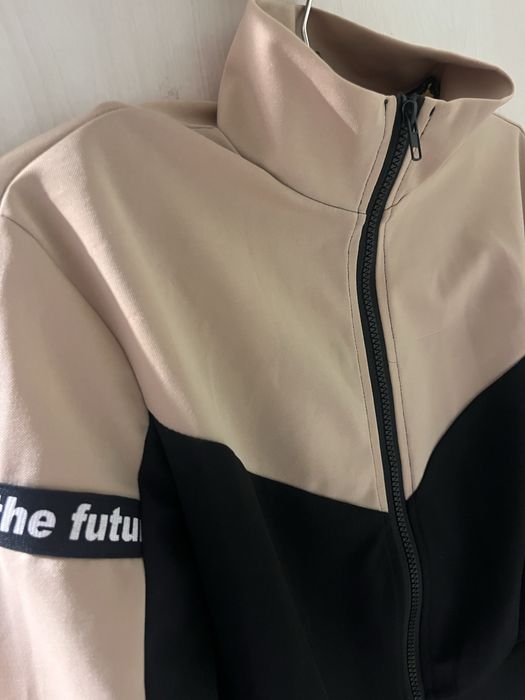 горница с цип без качулка