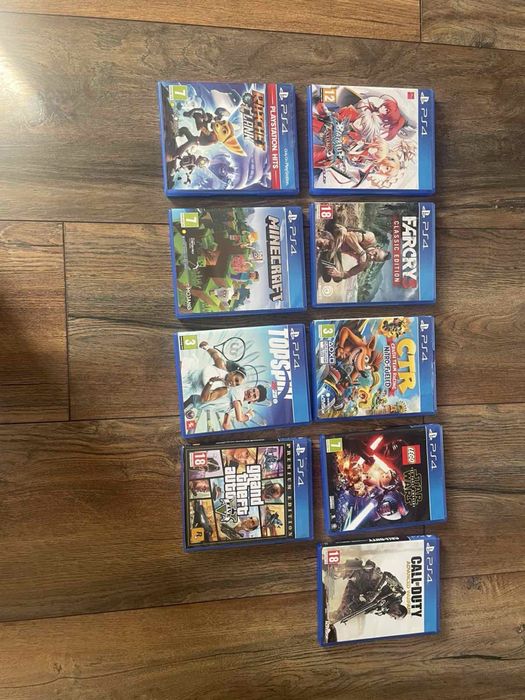 Ps4 slim с включени 8 игри