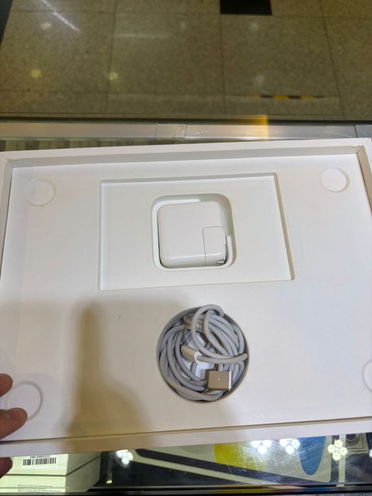 Macbook M2  ИДЕАЛ