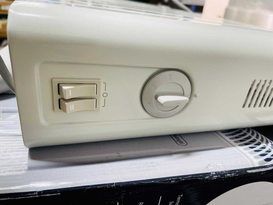 Incalzitor Delonghi HCM 2030 ( 2000 W, încăperi de până la 60 m³)