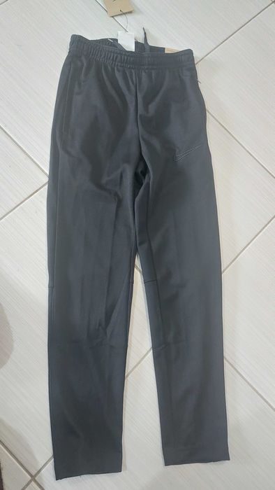 Детски  нов анцунг екип nike 128