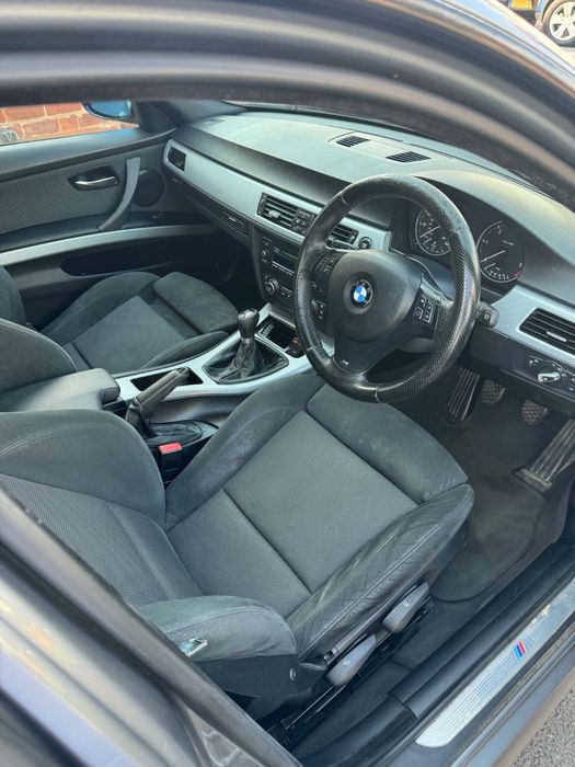 BMW 3 Series 2010 — imagine 5