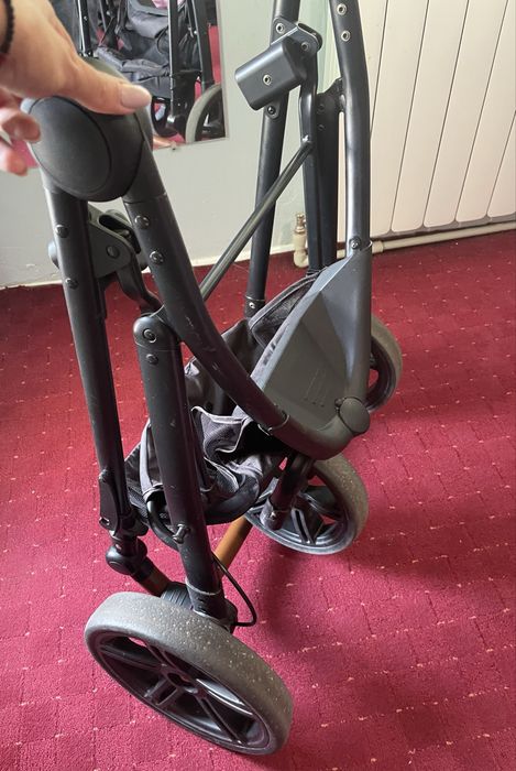 Бебешка/детска количка 3в1