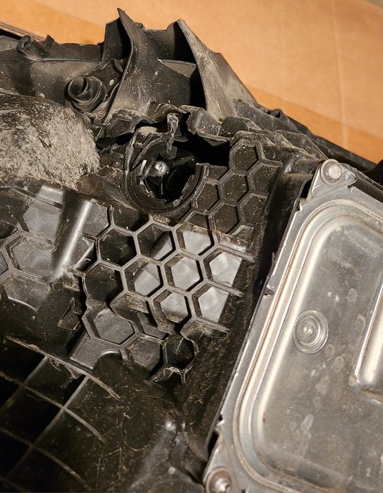 Фары на Renault Kaptur