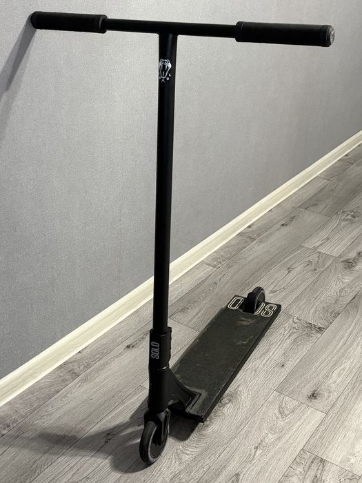 Продам самокат SOLO