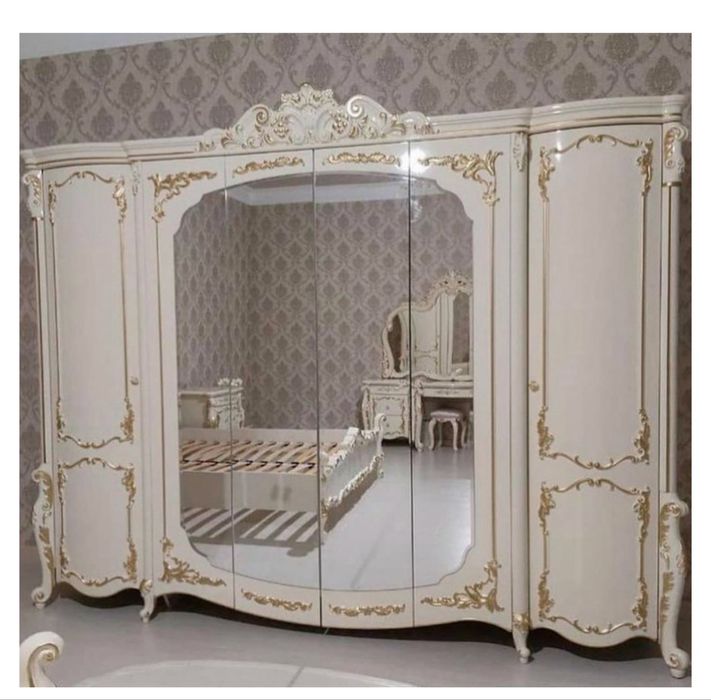 Продам шкаф новый Афина