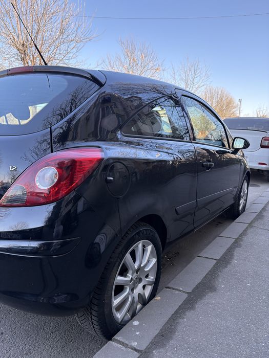 Opel Corsa D 1.2 Benzina