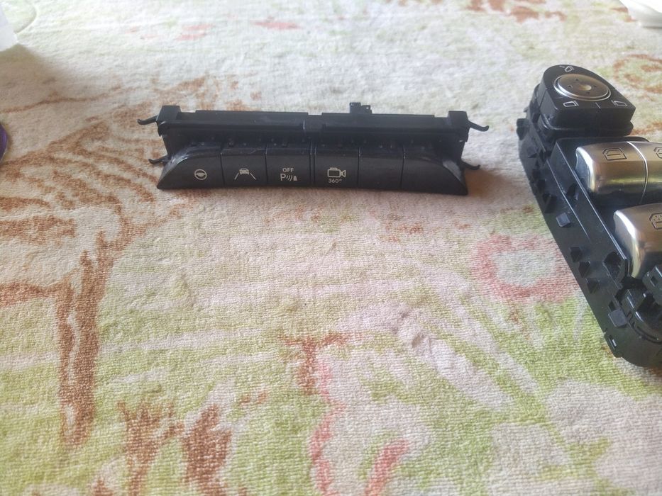 Конзола за асистенти,стъкла  и пищялки на вратите за Мерцедес W 222