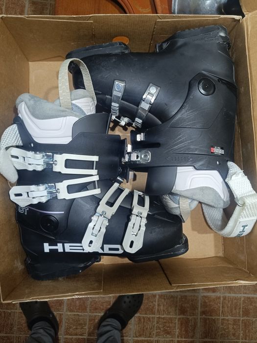 Vand skiuri si clăpari