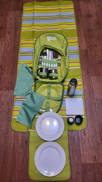Набор для пикника для двоих.