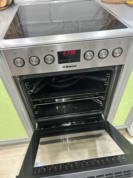 Продам кухонную плиту б/у