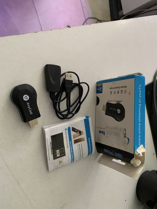 Anycast  cromcast usb kit tv smart