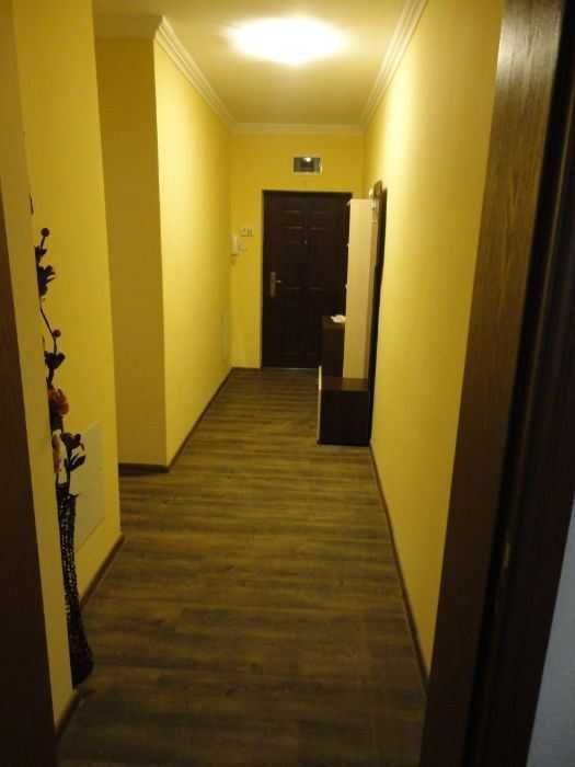 Дава се под наем Тристаен апартамент в София, Хладилника - 105 кв.м за 510 € - Снимка #6