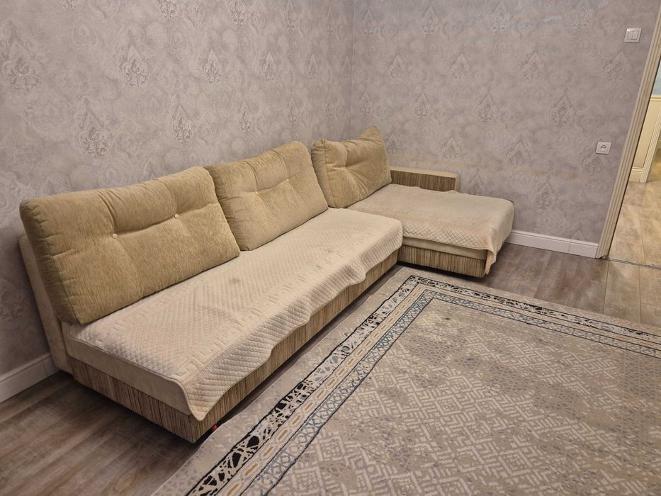 Отдам диван бесплатно