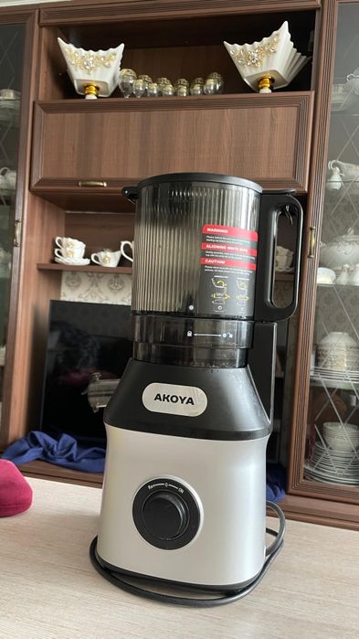 Продаётся соковыжималка