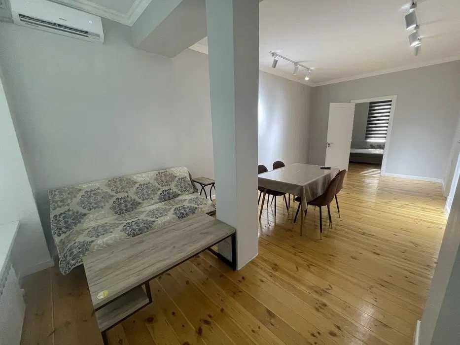 Срочно Сдается Кв в новостройке! Мегапланет! Рядом с рынком! 50м метро