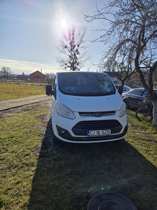 Ford transit custom extralung 9 locuri