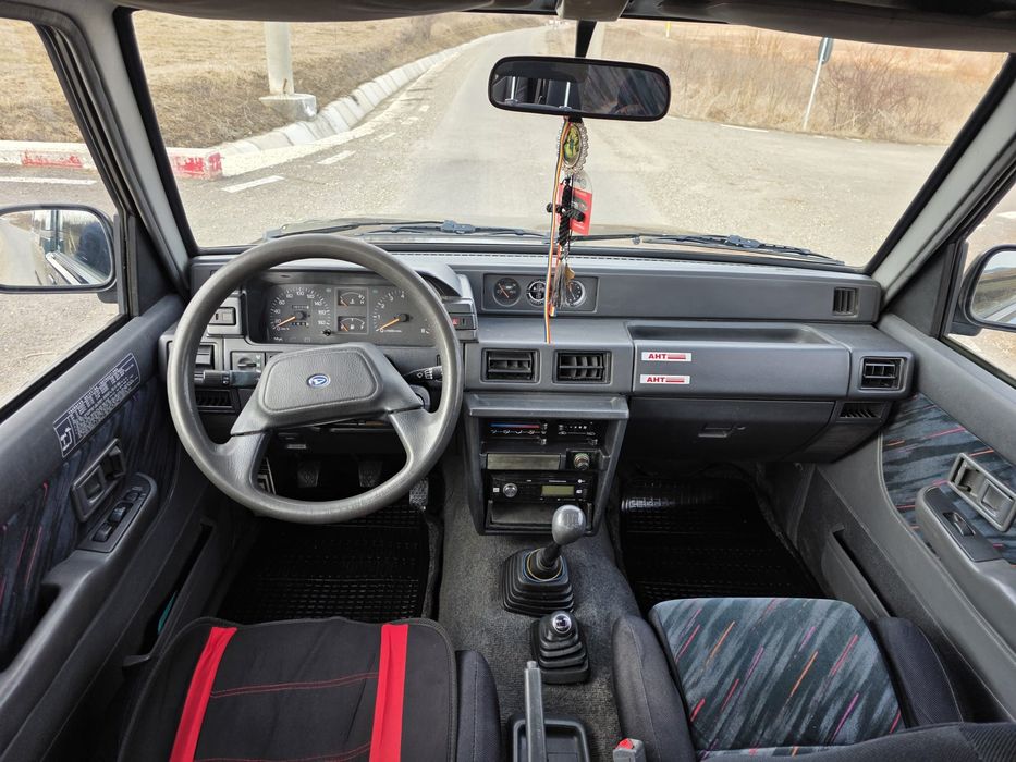 Daihatsu Feroza F300,4x4,1.6 benzină,95 cai