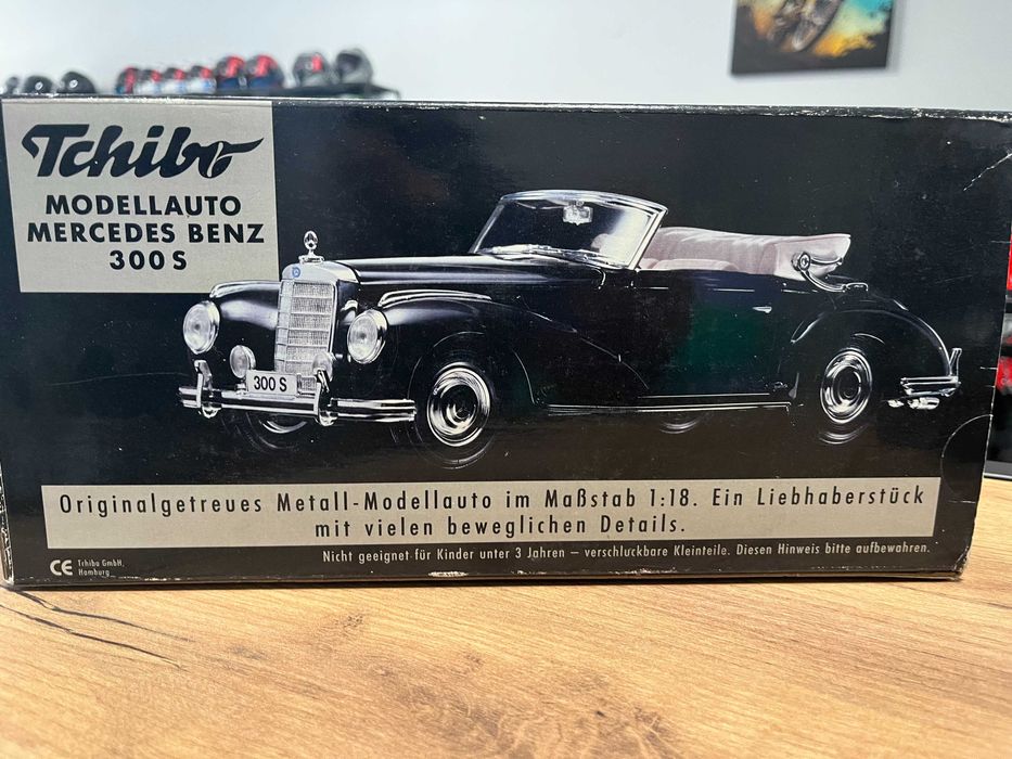 Метален  колекционерски модел MERCEDES-BENZ 300C 1955 г. 1:18 мащаб