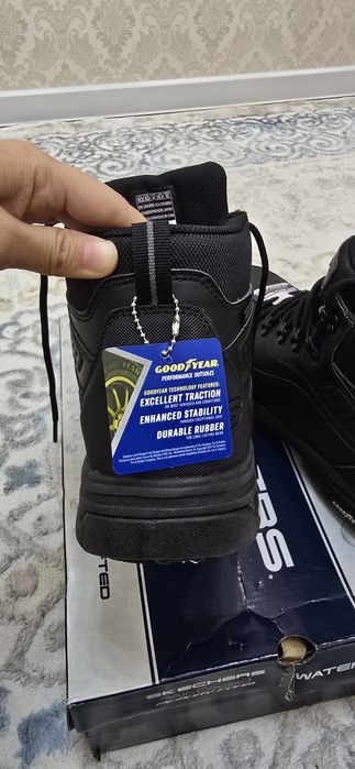 Ботинки Skechers 44 размер