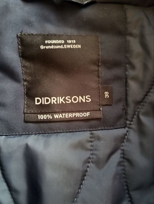 Geaca dama didriksons 38