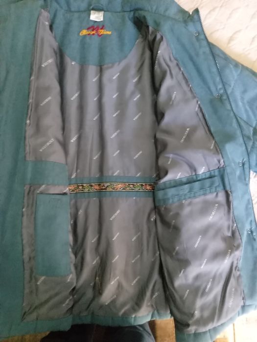 Haină matlasată damă XXL,Marca C&A Stare impecabilă!